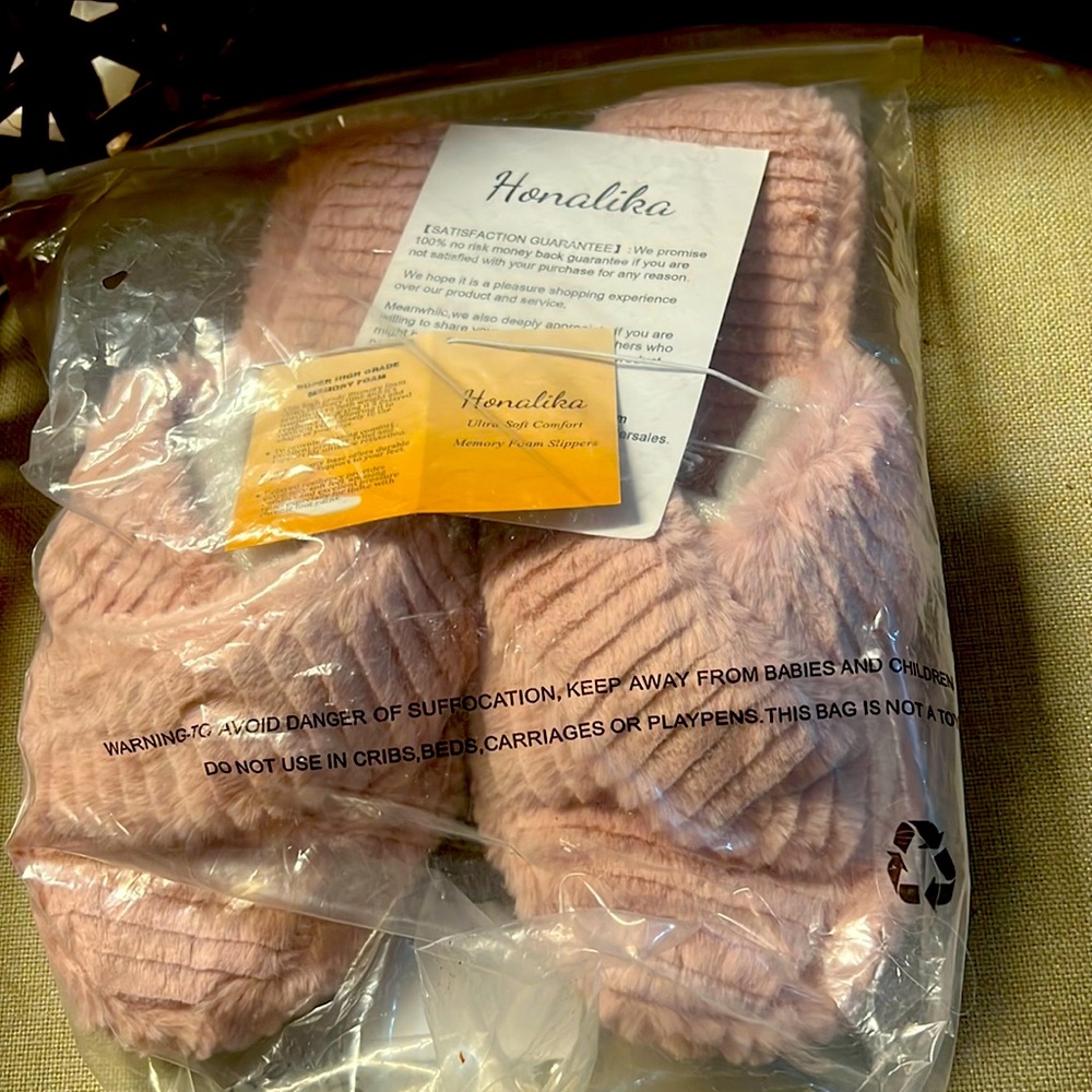 New Honalika Womens Open Toe Slippers Pink NWT